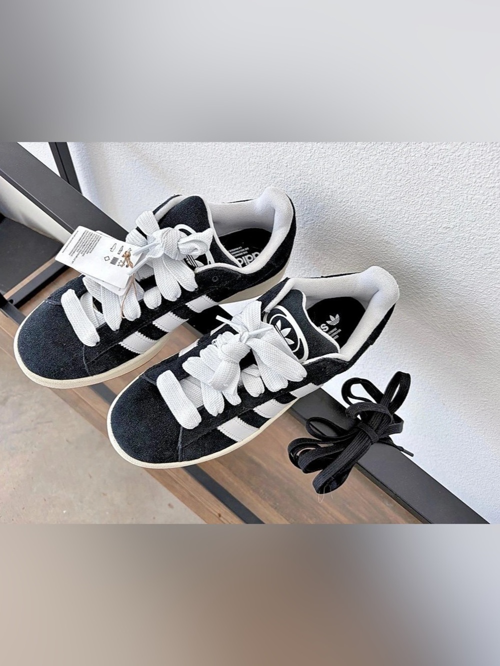 Adidas Campus men’s 00s Black & White US 9 NWT